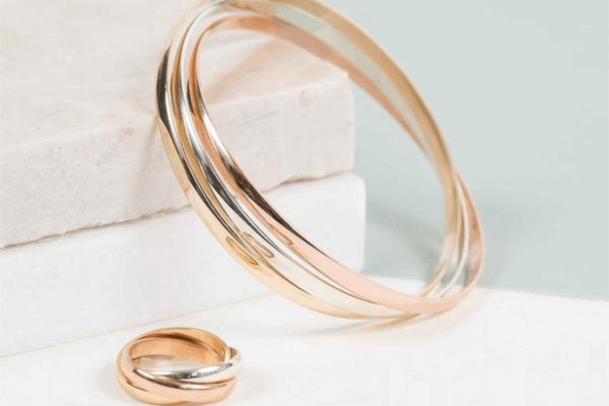 Russian ring meaning discount
