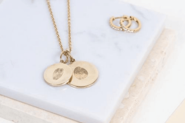 5 ways to personalise your jewellery