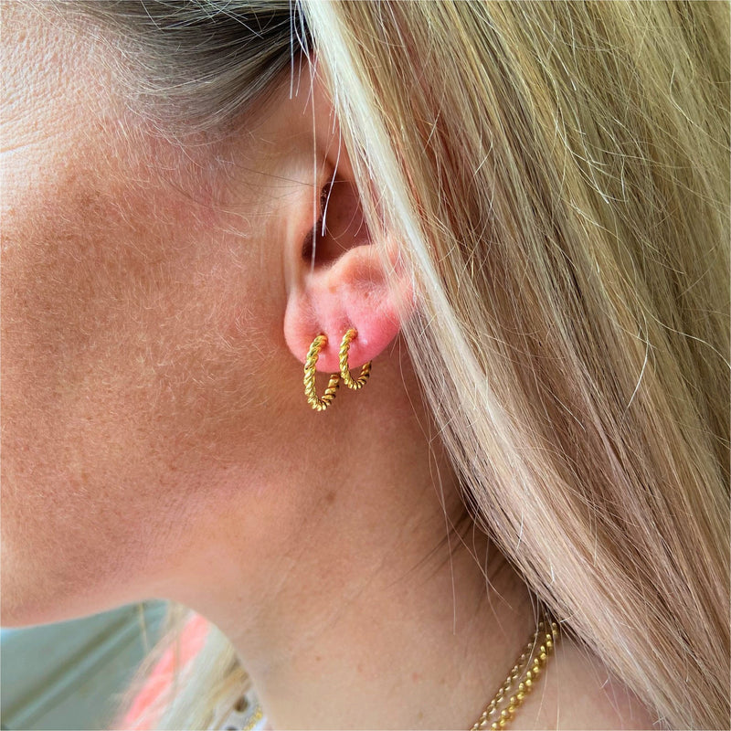 Alhambra Micro Twisted Gold Vermeil Hoop Earrings-Auree Jewellery