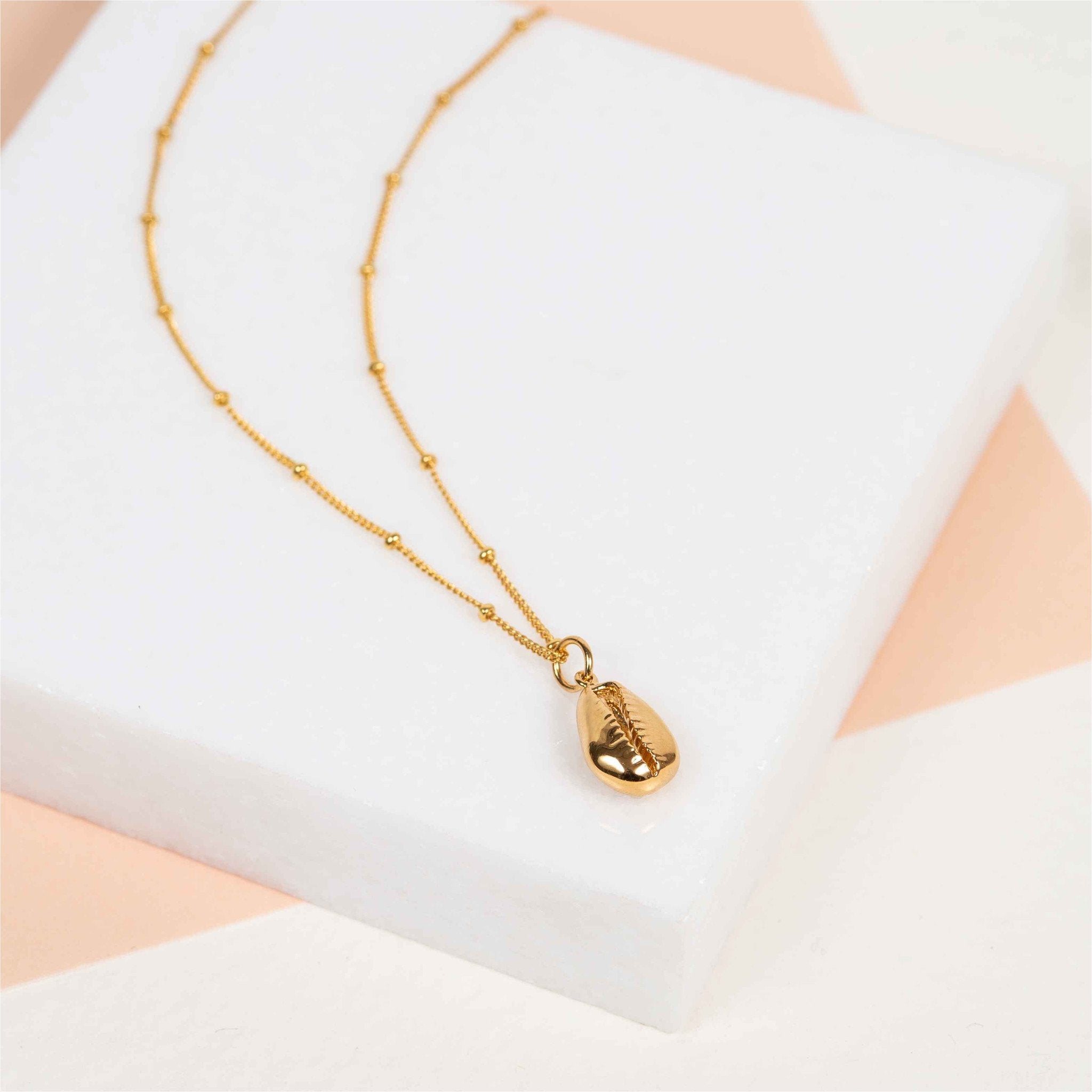 Moka Yellow Gold Vermeil Shell Pendant | 18ct Yellow Gold Vermeil ...